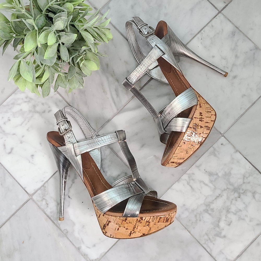 Miu Miu Metallic Patent Leather Cork Stiletto High Heel Sandals Silver 38.5